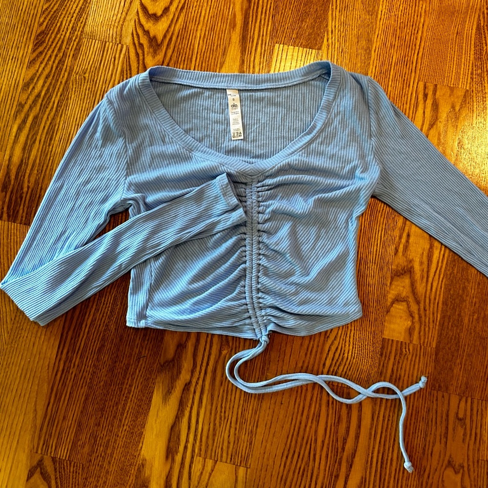 Alo yoga tie front top
